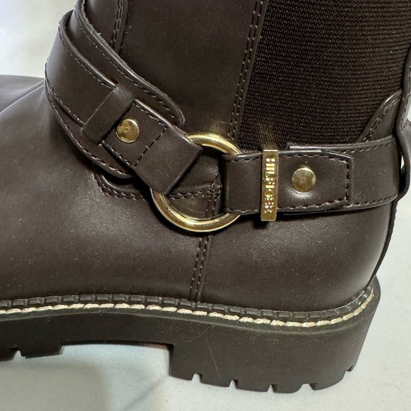 New Tommy Hilfiger Women’s Jiola Lug Sole Knee High Brown Riding Boot Size 6M - Picture 13 of 16